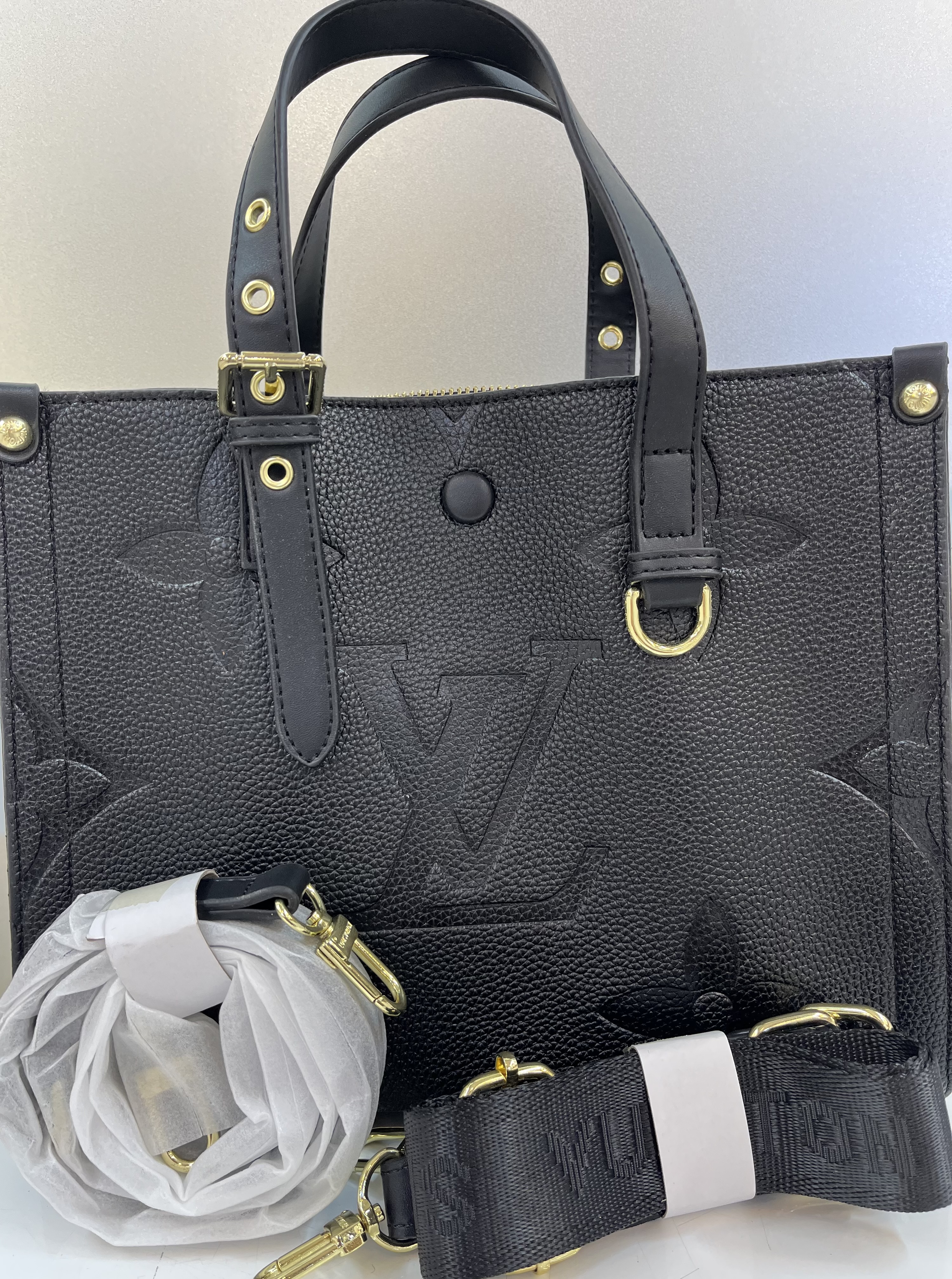 زنامه لویی ویتون مدل tote bag