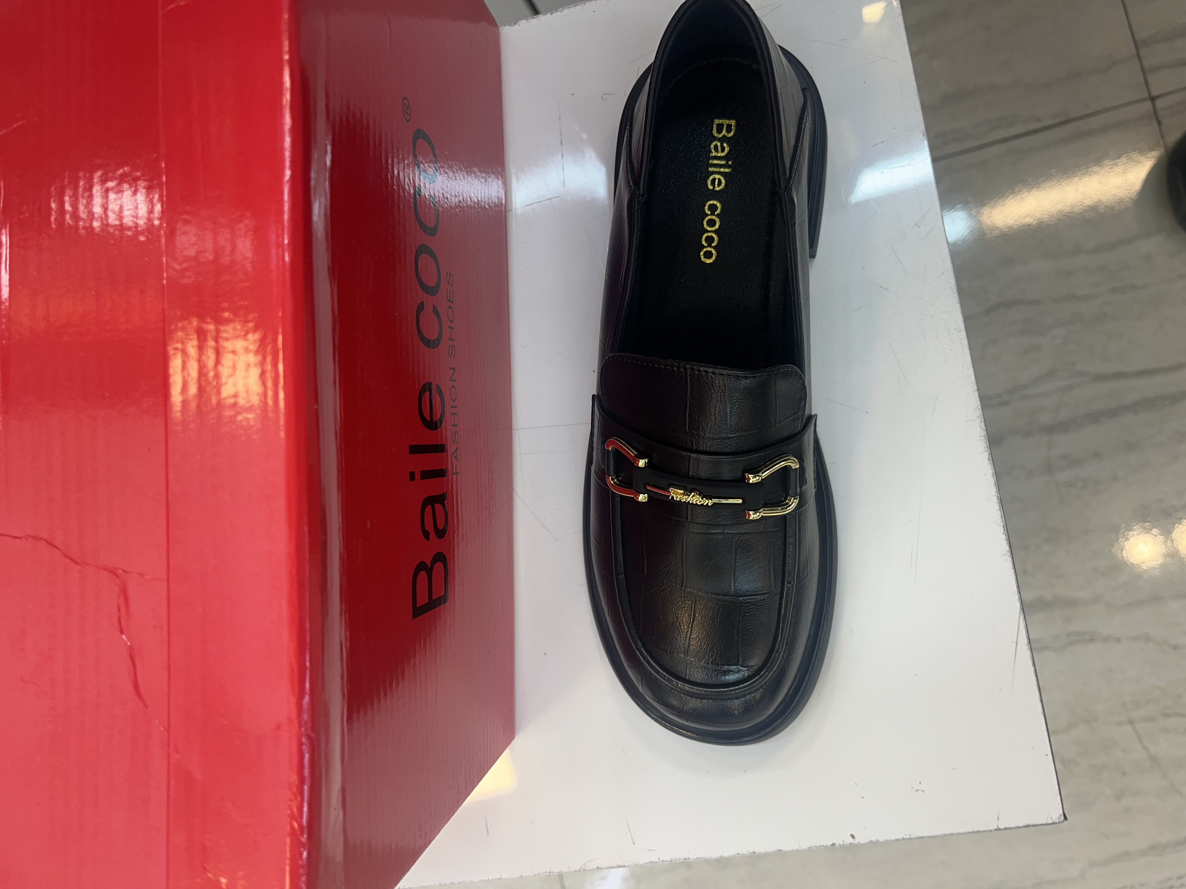 کفش زنانه وارداتی مدل کروکو