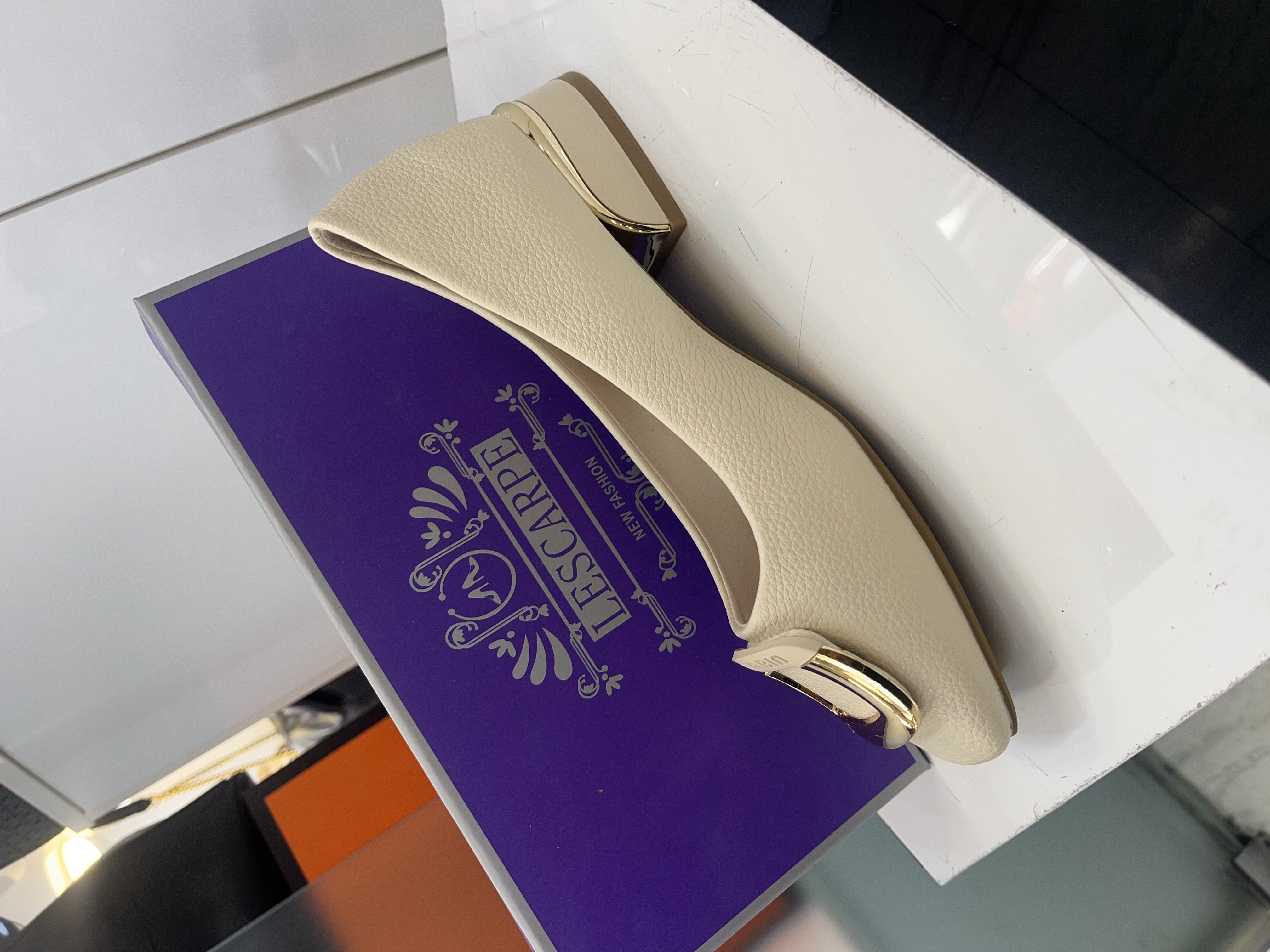 کفش زنانه وارداتی مدل Lescarpe