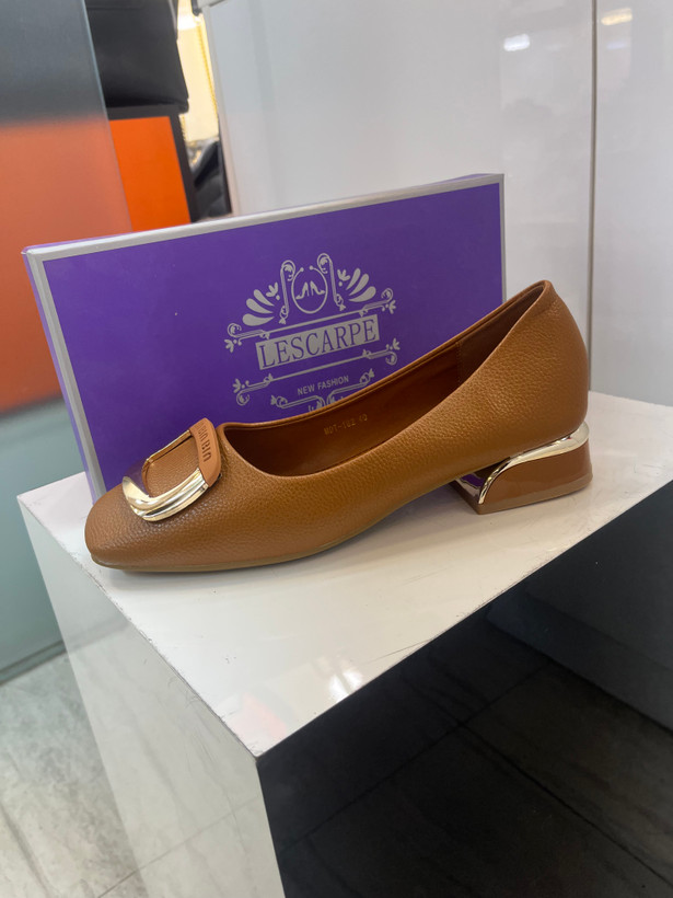 کفش زنانه وارداتی مدل Lescarpe